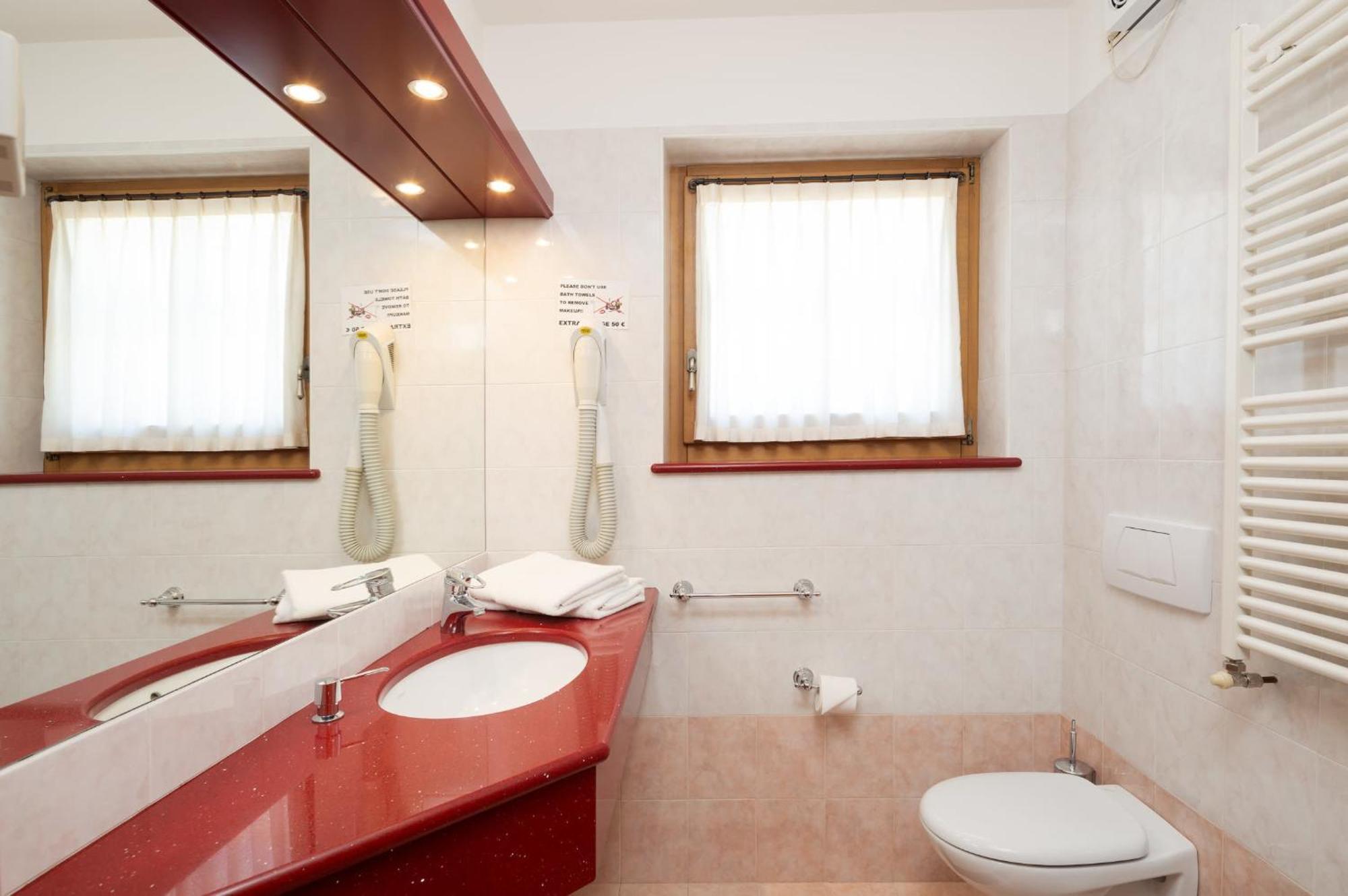 Triple Room Balcony