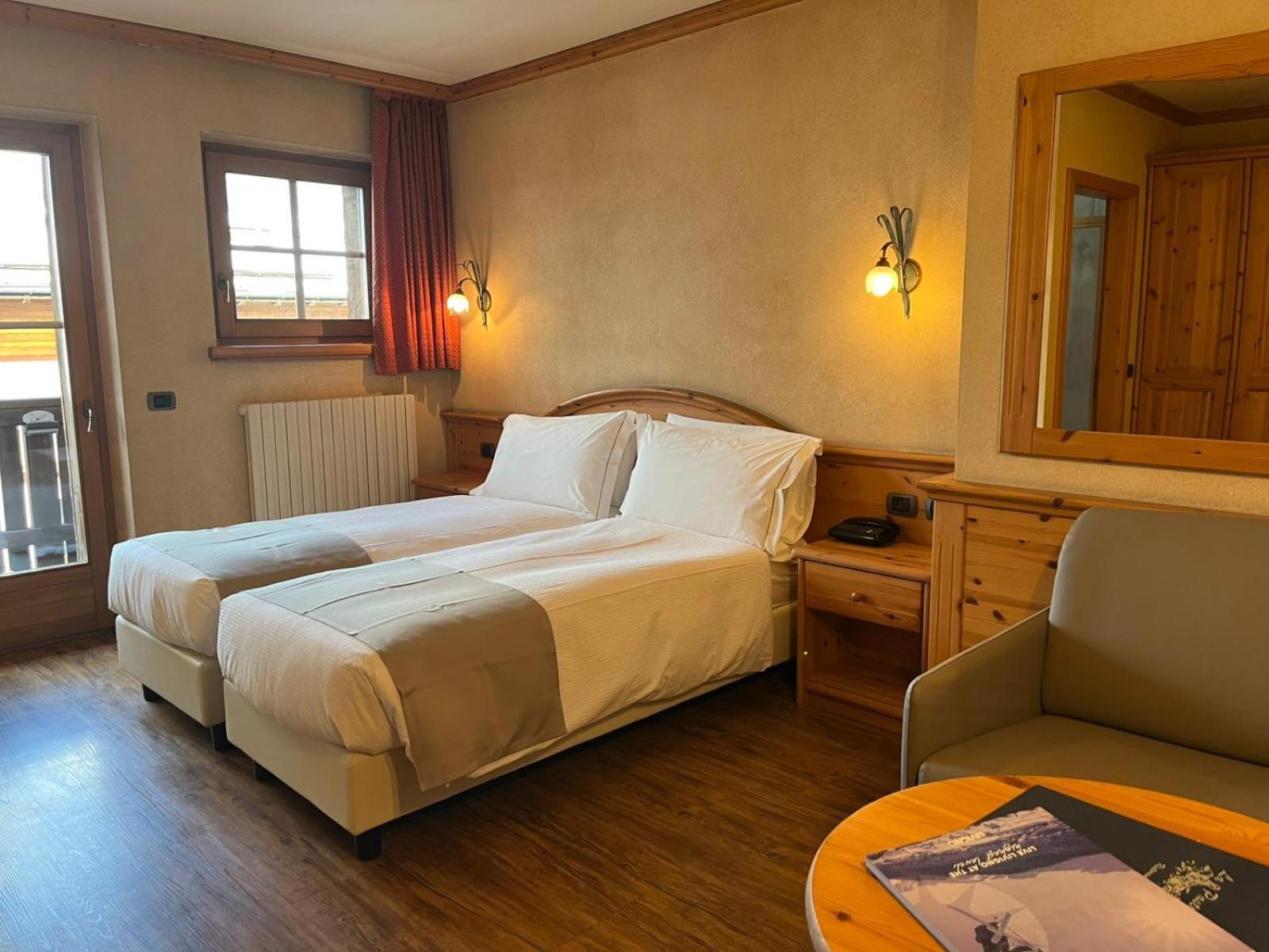 Deluxe Double or Twin Room Balcony
