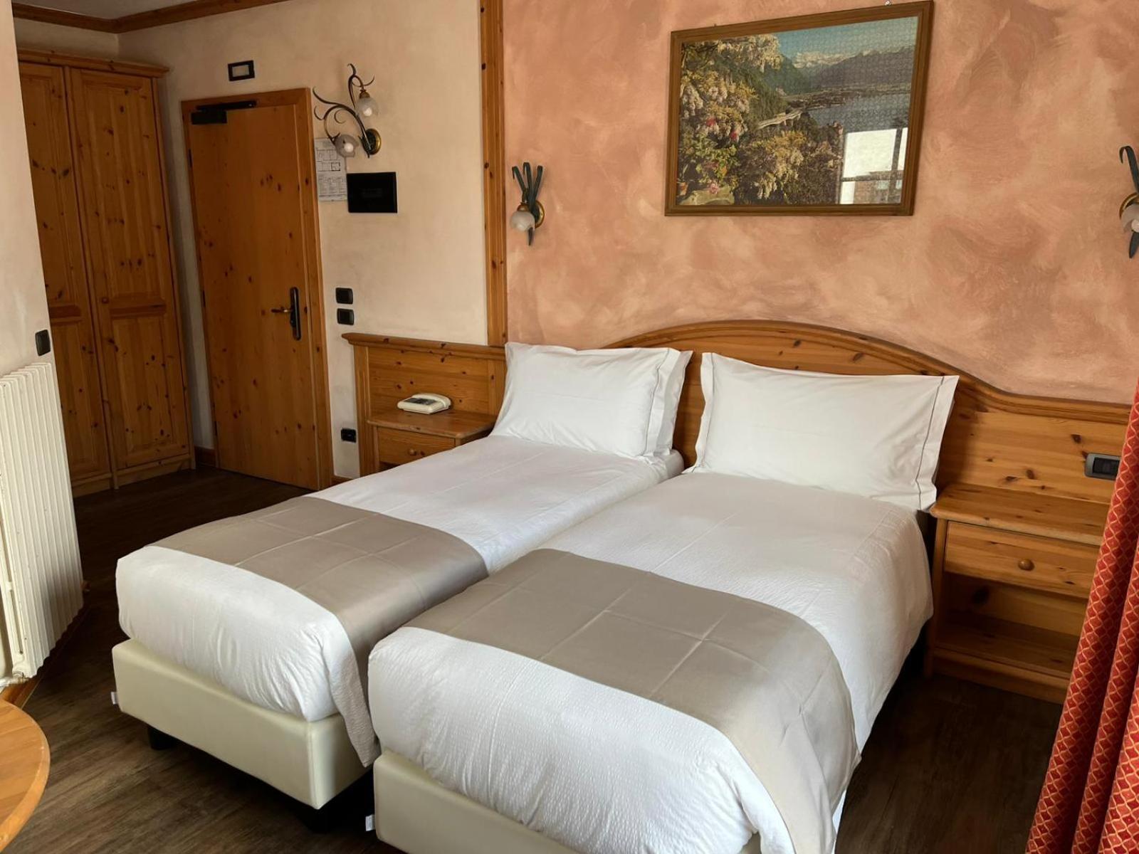 Double or Twin Room Balcony